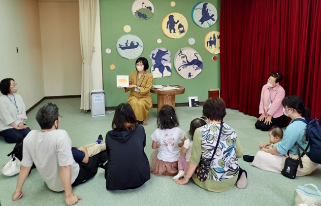 おはなしかいの様子